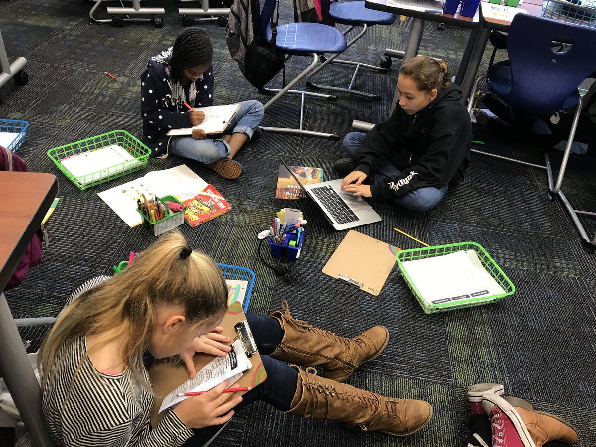 newmichell's tweet image. Flexible seating options became even more flexible with our updated classrooms. I am truly grateful as are our students! @bt_eagles @CentraliaSup #btsoar