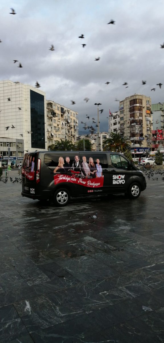 Hoşçakal İzmir,
yine görüşmek üzere...
🚌🚌🎶🎶
#izmir #yayın #canliyayin #hakandemir #muratgüloğlu #yağmur #soğuk #üşüdüm #showradyootobus #showradyo
