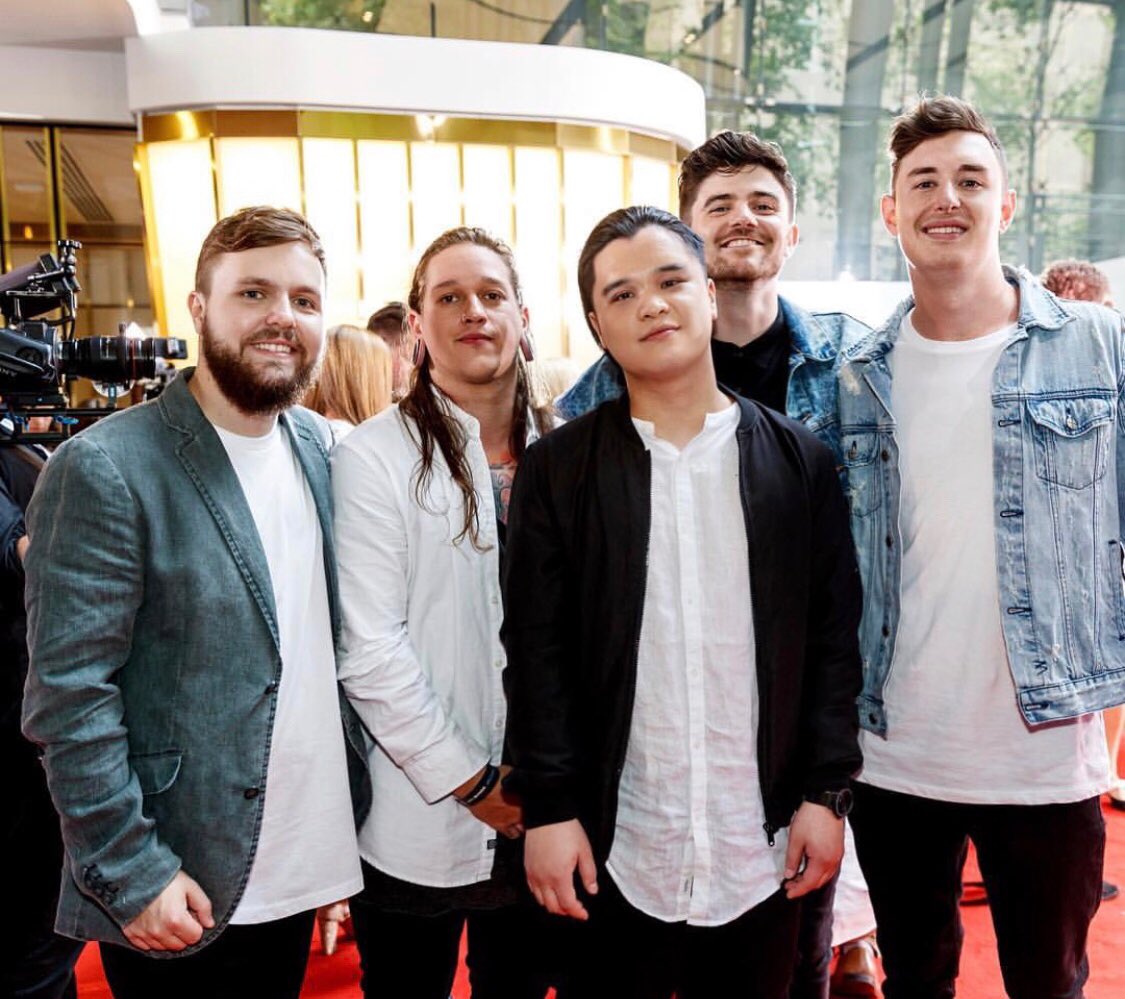 PolarisAus's tweet image. Few lads on the red carpet @ARIA_Official 🕺💃📸
