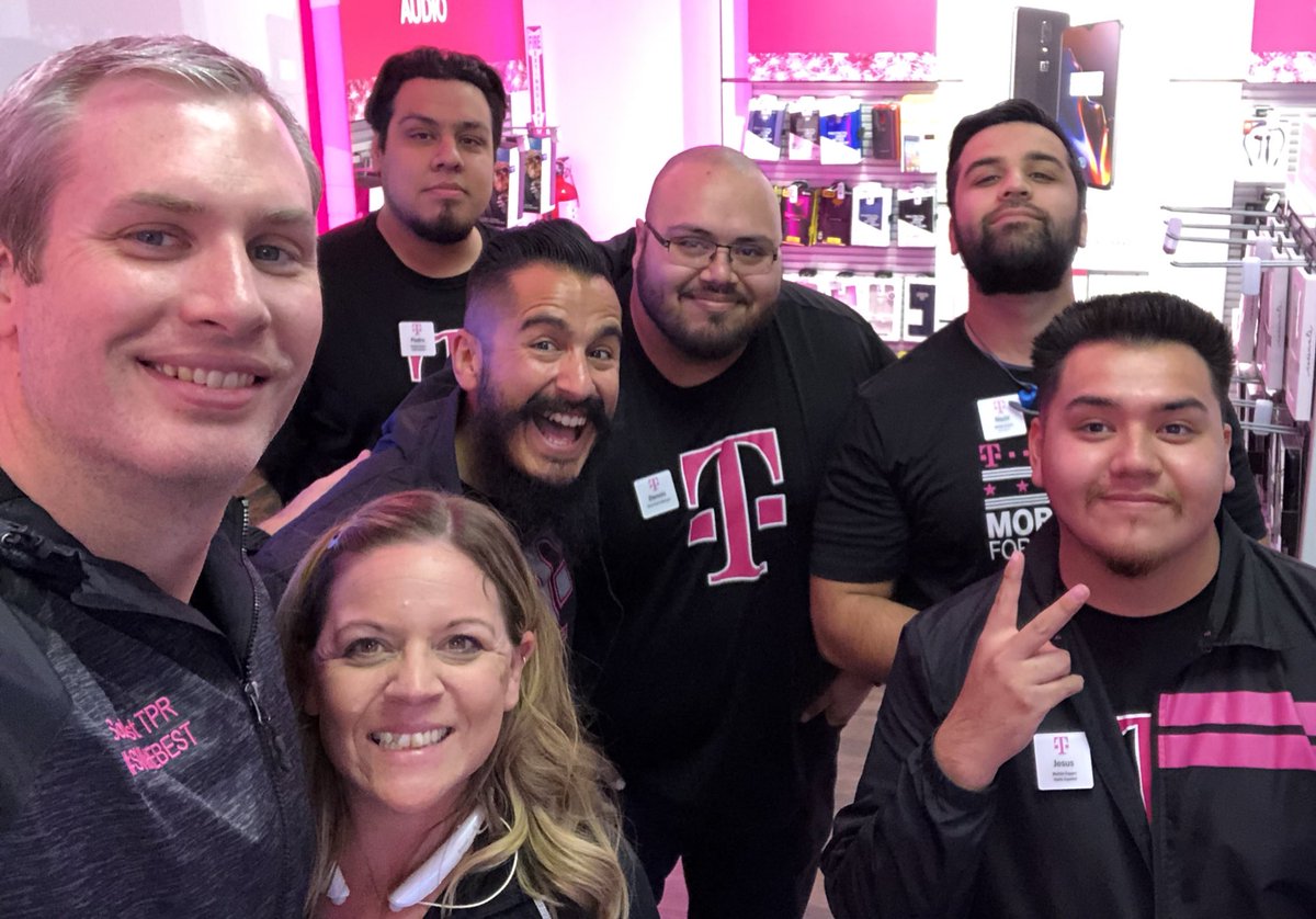 rlobatojr's tweet photo. Thank you, @TMW_Team, for quality time with @smccloskey30 and @E_Beasley_ in stores, today! Excited for this weekend and the future with these talented teams!
#SWisBest #ICExcellence https://t.co/7ZIvoAl4pU