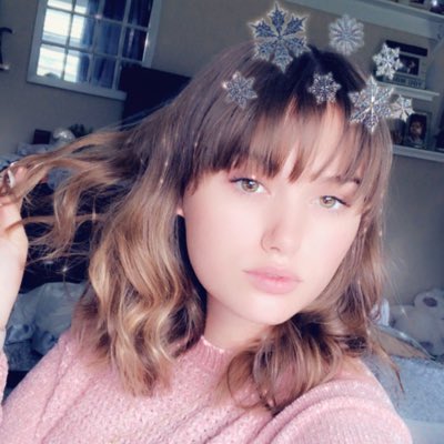xannafriend's tweet photo. #NewProfilePic brr https://t.co/oro5yqSrhx