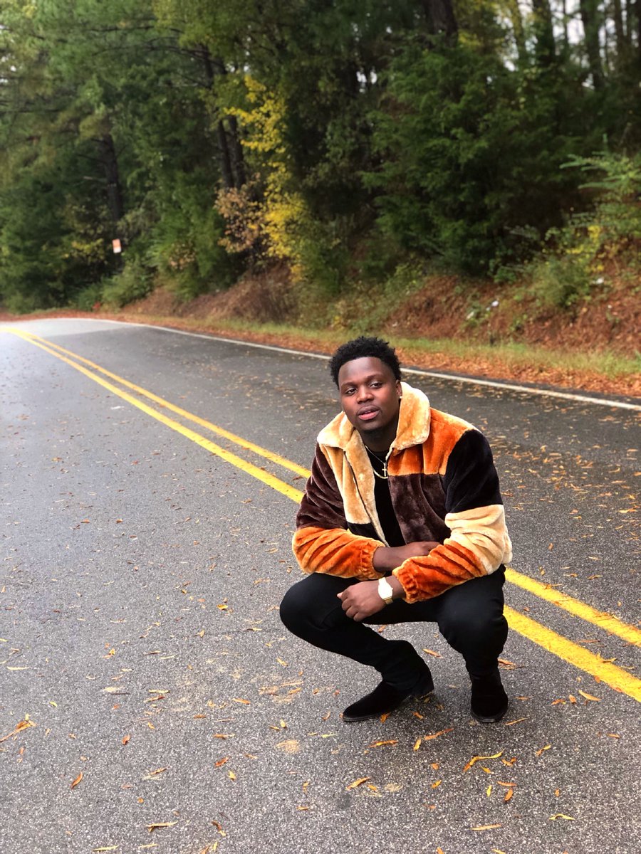A1ManeCraig's tweet photo. 🖤🧡 https://t.co/HmEUH8IK4y