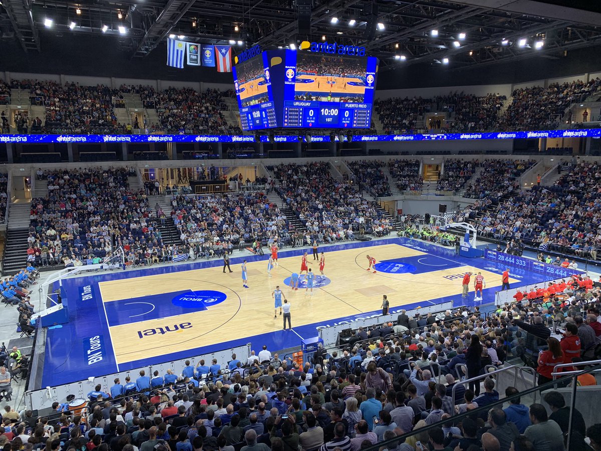 Espectacular el Antel Arena !!
El Deporte y el Básquetbol en Uruguay merecen algo así !!