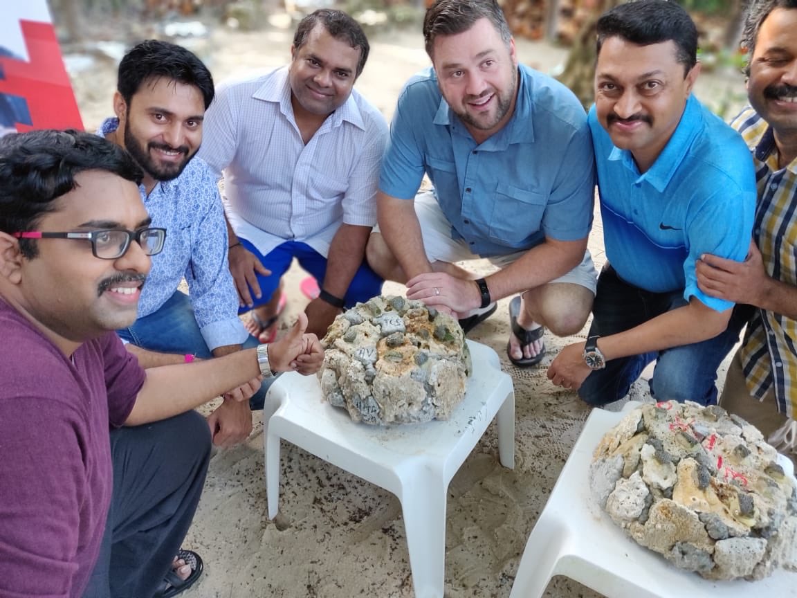 mayaculas's tweet photo. Hitachi team transplanting coral to help the Andaman coral reef grow back #lifeathitachivantara #GSISUMMIT2018 ⁦@HitachiPartners⁩ ⁦@ddeaneus⁩ https://t.co/bPcxEzJxrl