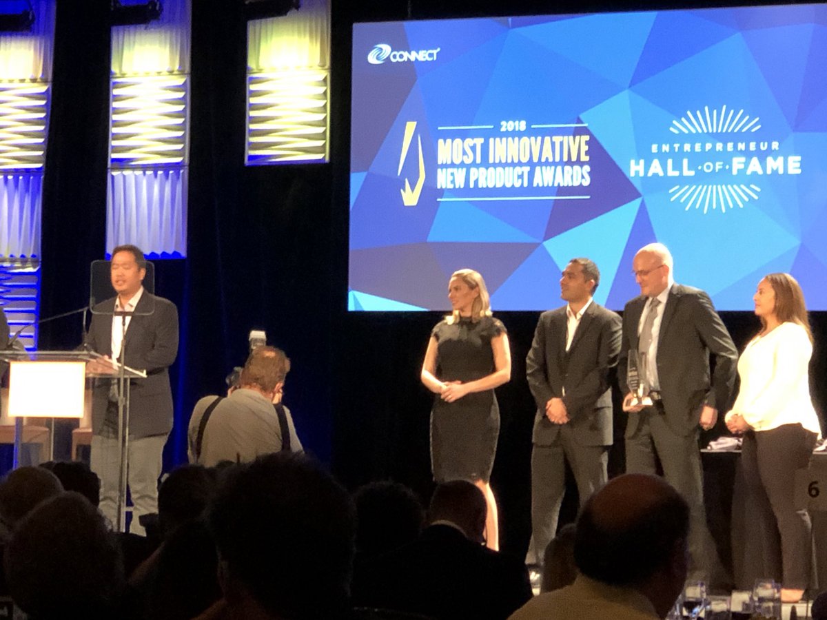 BritSab09's tweet photo. So proud of #JLABSSD co @StemoniX - just won the #CONNECTMIP Award for their Microbrain technology! 🍾🎉 Congratulations!! https://t.co/TufeWMtb20
