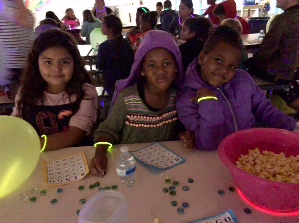 SWS_ESS's tweet photo. Our fall parent input forum was glow bingo and boy did we have fun 🤩🌟 https://t.co/7XQEAoTHts