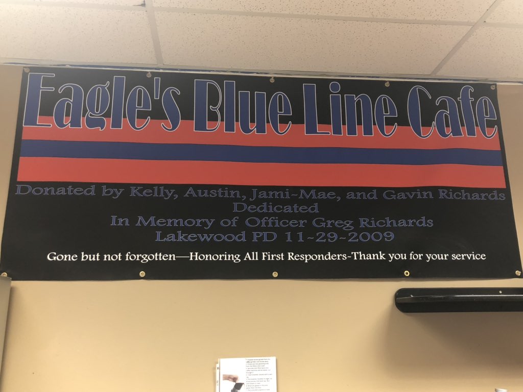 GKHS_CAFE's tweet photo. Today we honor Lakewood Officers EOW 11/29/09. Our store is dedicated in memory of Lakewood Officer Greg Richards. Gone but not forgotten. #WashingtonDECA #DECA https://t.co/sPvPIn0ccn