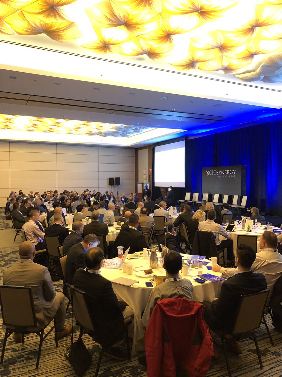 wrushlee's tweet photo. This is true networking, true thought leadership, true IT collaboration. @CIOsynergy #ITstartshere #CIOvancouver #IT #CIO https://t.co/5WPTTvHiCE