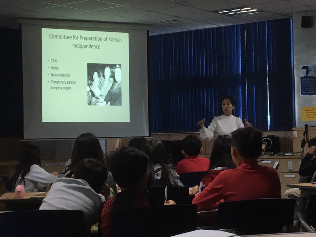 KatherineMBaird's tweet photo. Launching our G5 Governance inquiry learning from the best in the business, Professor Leighanne Yuh from Korea University. Exploring the history of Korea and what led to the formation of North and South Korea #ibpyp @SFS1912 https://t.co/EMgstbNnVK