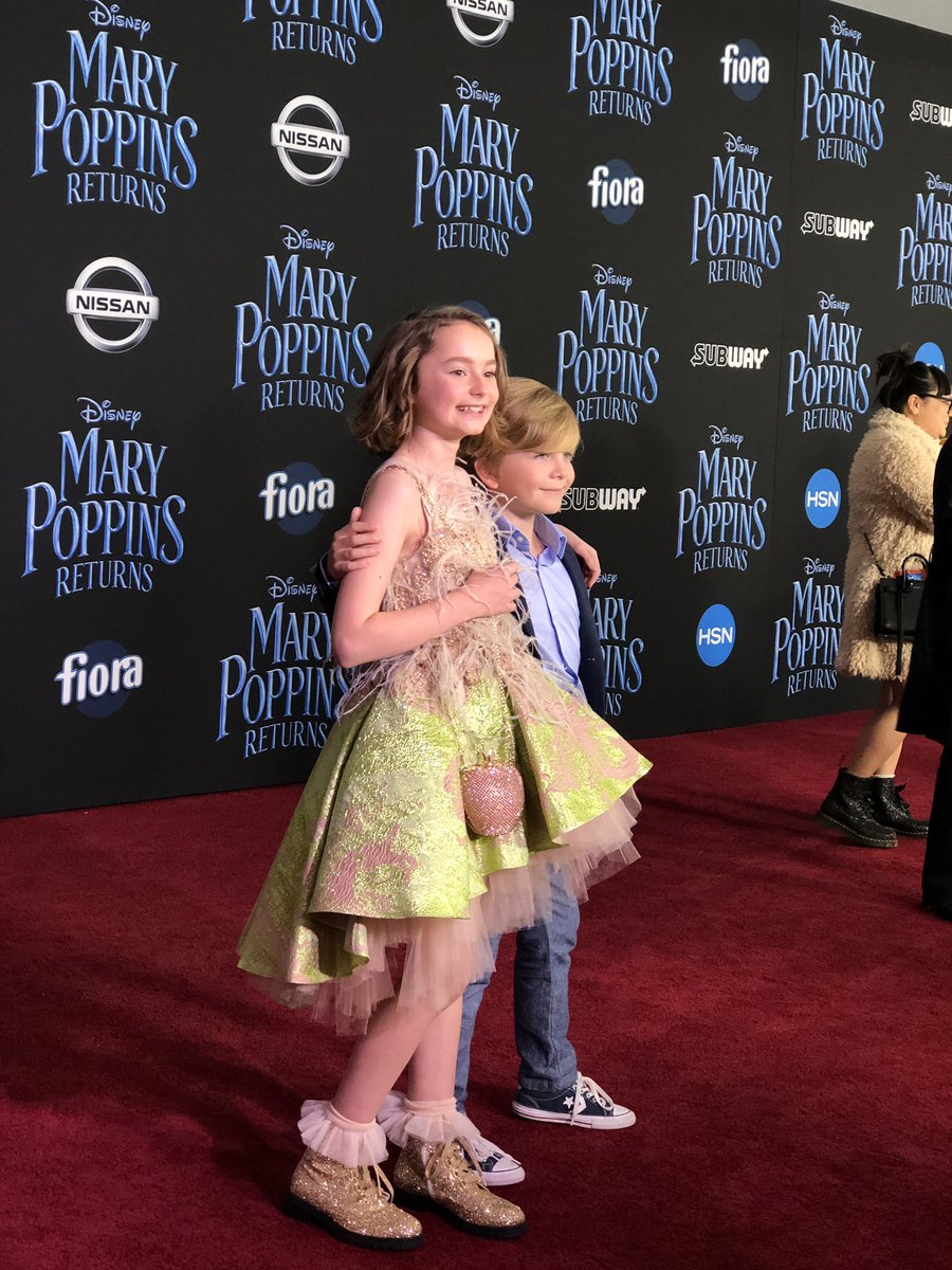 mary poppins returns red carpet premiere