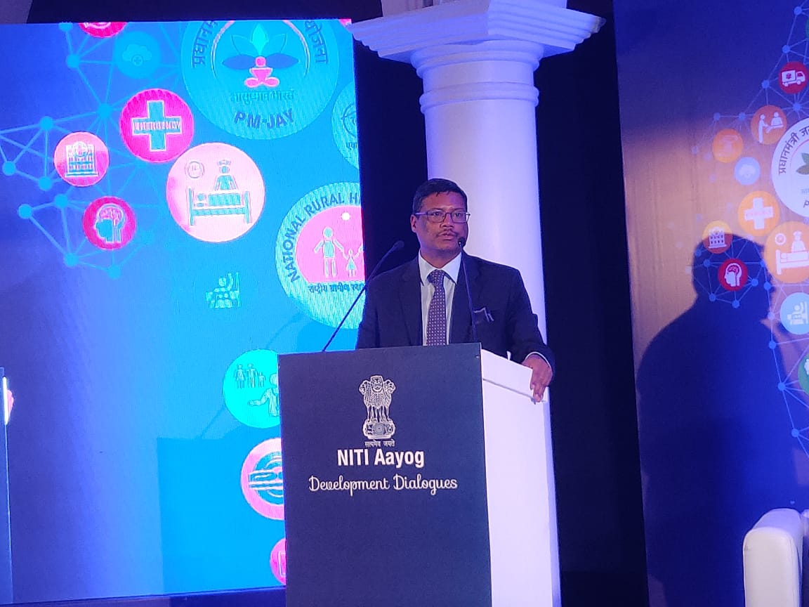 NITIAayog's tweet image. This #DevelopmentDialogue is an exercise in laying the foundations for a long-term #healthsystem. We are looking at the core building blocks, which will be incorporated into #NITIAayog&apos;s mandated 15 year vision document: Adviser (Health) @IasAlok