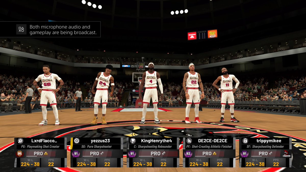 iFlaccoTV's tweet photo. Never enjoyed a core 6 more than the core I had. Even though it was just timed searches, we found a way to make some what of a noise in October winning games. They taught me alot as a pg. My guys forever @trippy2k_ @YEZZUS11 @kingh3nrythe4 @locktologist  @DE2CEDE2CE  #Galaxy6 https://t.co/otLd5ueC90