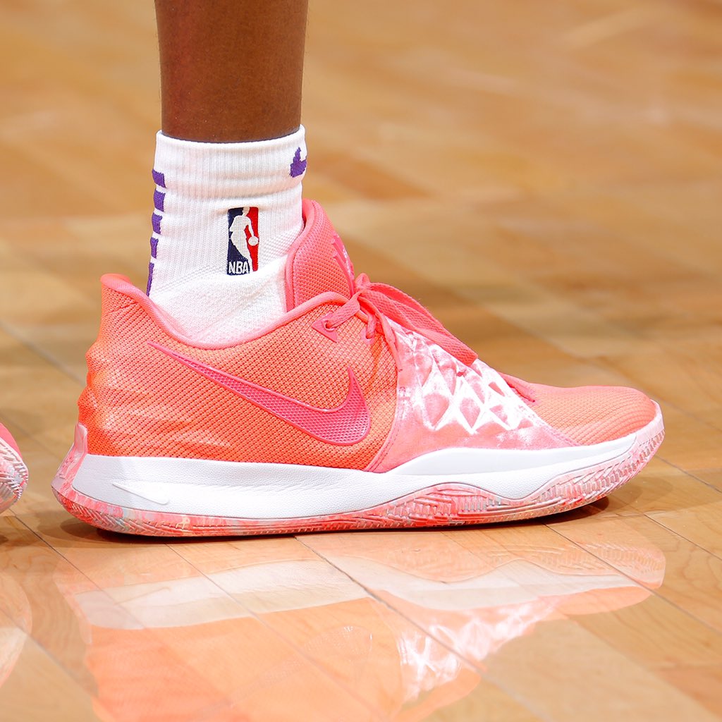 kyrie 4 lows pink