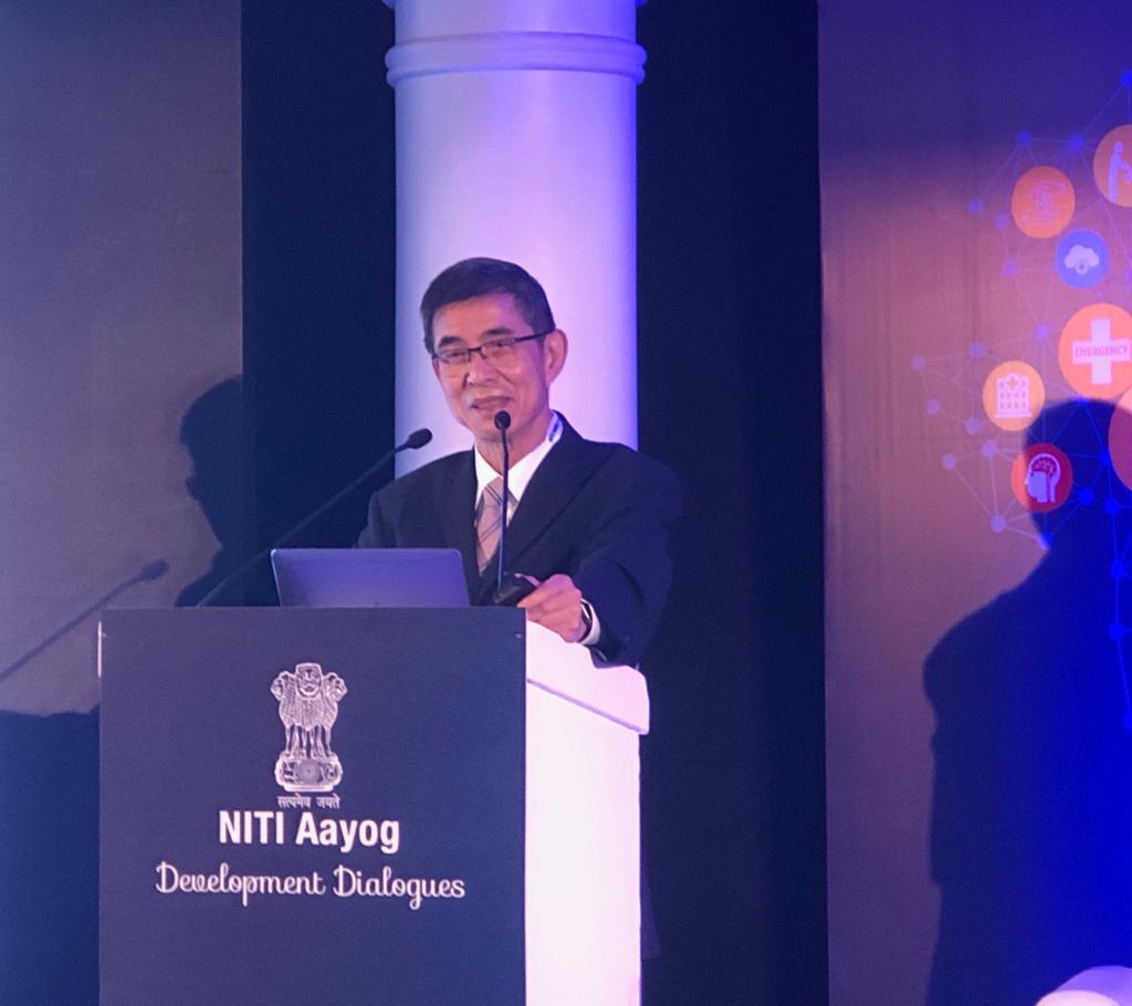 NITIAayog's tweet image. Dr Suwit Wibulpolprasert, Global Health Adviser, Government of Thailand, presents the experience of #Thailand in their journey toward Universal Healthcare over the last four decades &amp;amp; proposes possible challenges &amp;amp; pathways toward an Indian UHC system, at the #DevelopmentDialogue