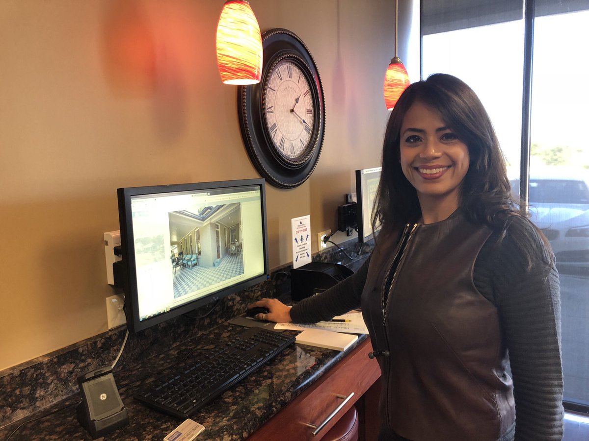 VBurkeRealtor's tweet photo. Busy day at office! #realtor #dallas #heath #rockwall #rowlett #mesquite #sunnyvale #hablemosespanol 🏘🏚🏡 https://t.co/3YFncRGh07