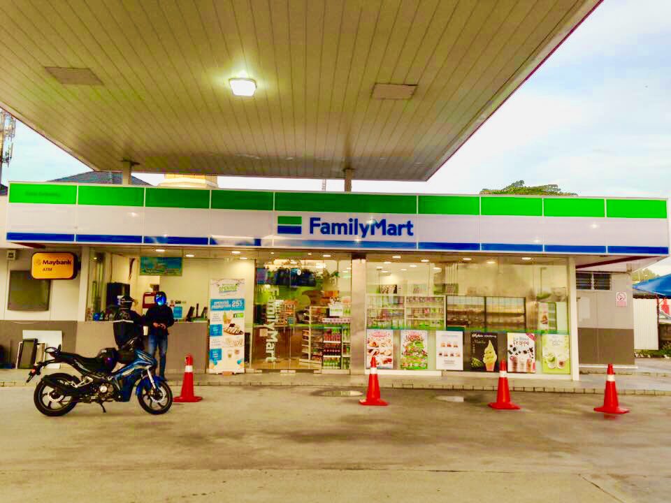 Malayfoodhunter A Twitter Family Mart Buka Cawangan Dekat Caltex Fuhhhhh Terbaik Location Caltex Kg Subang Opposite Star Avenue Mall