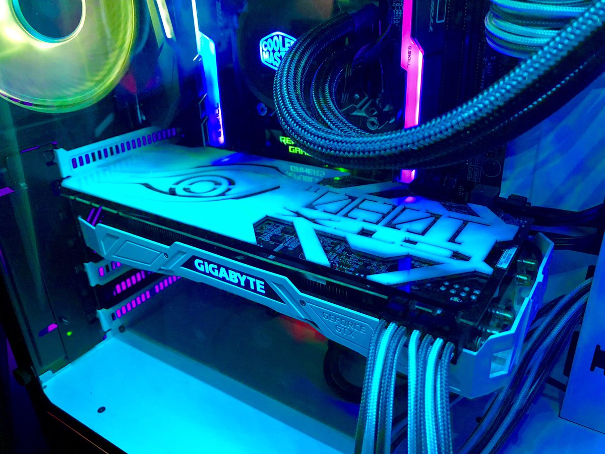 _BJenks's tweet image. My 1080ti isn’t naked anymore!#pcmasterrace #v1tech #rgb #cpu
