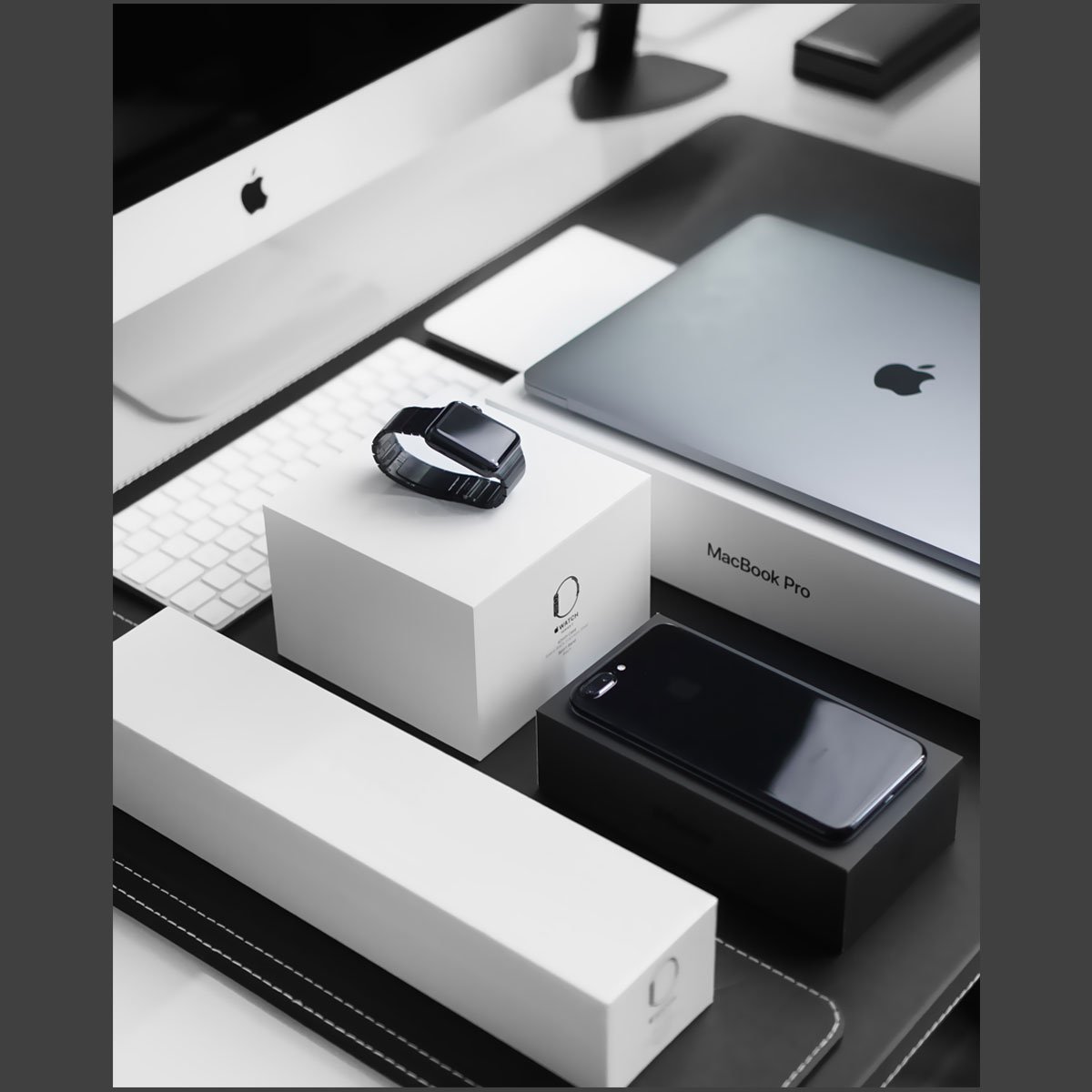 Apple ürünleri gibi ince, zarif, şık ve keyifli bir hafta sonu dileriz...

macmarketi.com

#apple #macmarketi