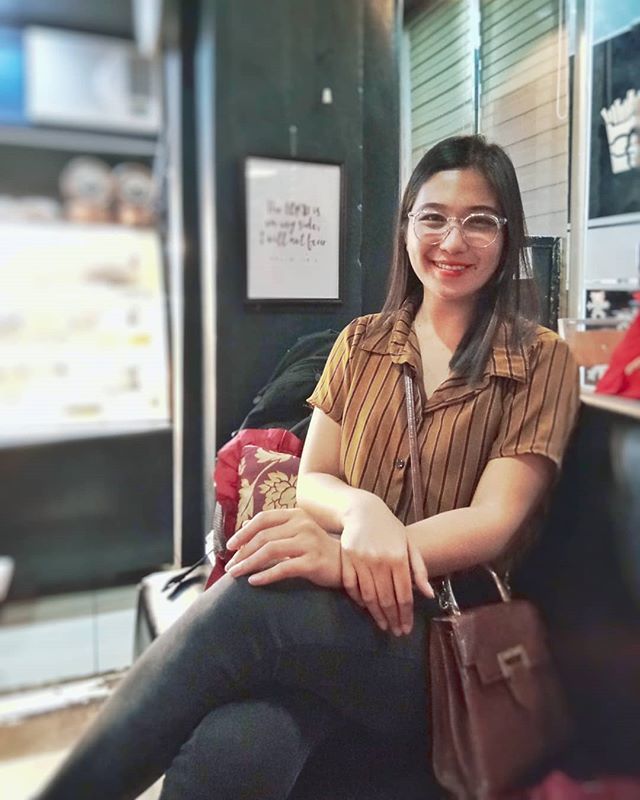 risharang's tweet photo. Iz that u? U look old. 🙄 https://t.co/KkBwkBABaT https://t.co/M8iu1ufUJb