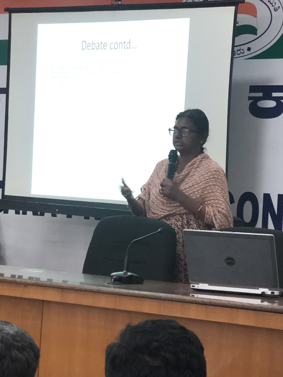lavanya_2793's tweet photo. Workshop &amp; training programme on Constitution "Samvidhan ke Raste" conducted by RGPRS President Meenakshi Natrajan ji at Bengaluru was inaugurated @siddaramaiah in presence of Kpcc President Sri @dineshgrao, @DrPushpaAmarnat @INCIndia @KarnatakaPMC @MahilaCongress @JaiShambavi https://t.co/4pcMjsIdbv