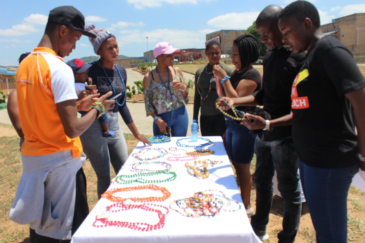 theeMzwandile's tweet image. Today @ActivateZA is in Kabokweni stadium in @MpumalangaGov to host a youth market day. We are creating access to market opportunities for youth owned businesses. #PowerForGood #CommittedToChange #PayingItForward