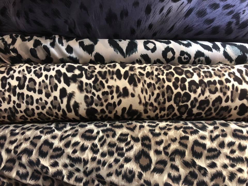 remnanthouseuk's tweet photo. Not normally an animal print person, but that might change as loving the new animal prints just in, thinking a wrap dress. #dressmaking #dressmaterial #leopardfabric #fabricshop #fabric #sewing #sewingproject #material https://t.co/hklFBY2AQp