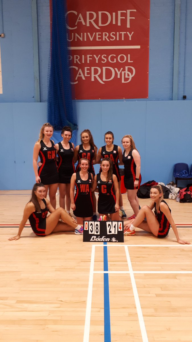 Gcalfog's tweet photo. Great win for @USWSport netball 1sts v Cardiff 5ths. @SportsJournoUSW @CentralSouthWN #netballnovember #bucswednesdays πͺ https://t.co/b8UqD82MRg