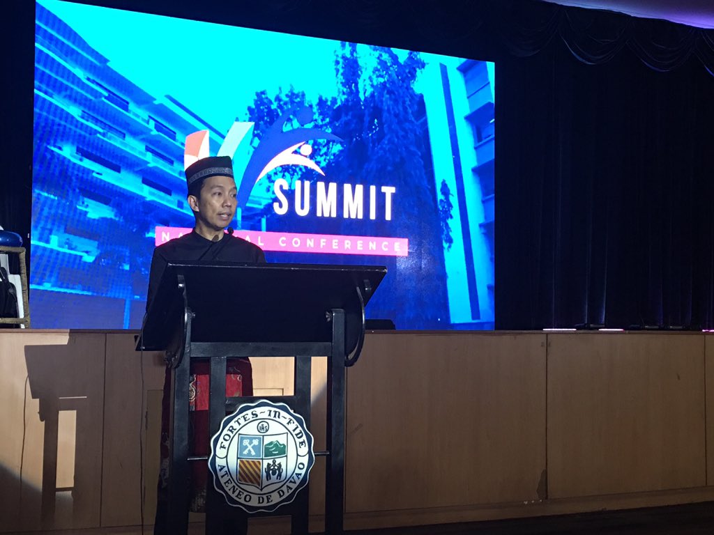 AlQalamInst's tweet photo. We are working to make sure that peace in all forms, peace in all sectors will be achieved. We work for our community. We work for our people. Tonight, we aim to Inspire, Connect, and Empower. 

- Datu Mussolini Sinsuat Lidasan 

#MSummit #MPower https://t.co/gbpCRHyx8E