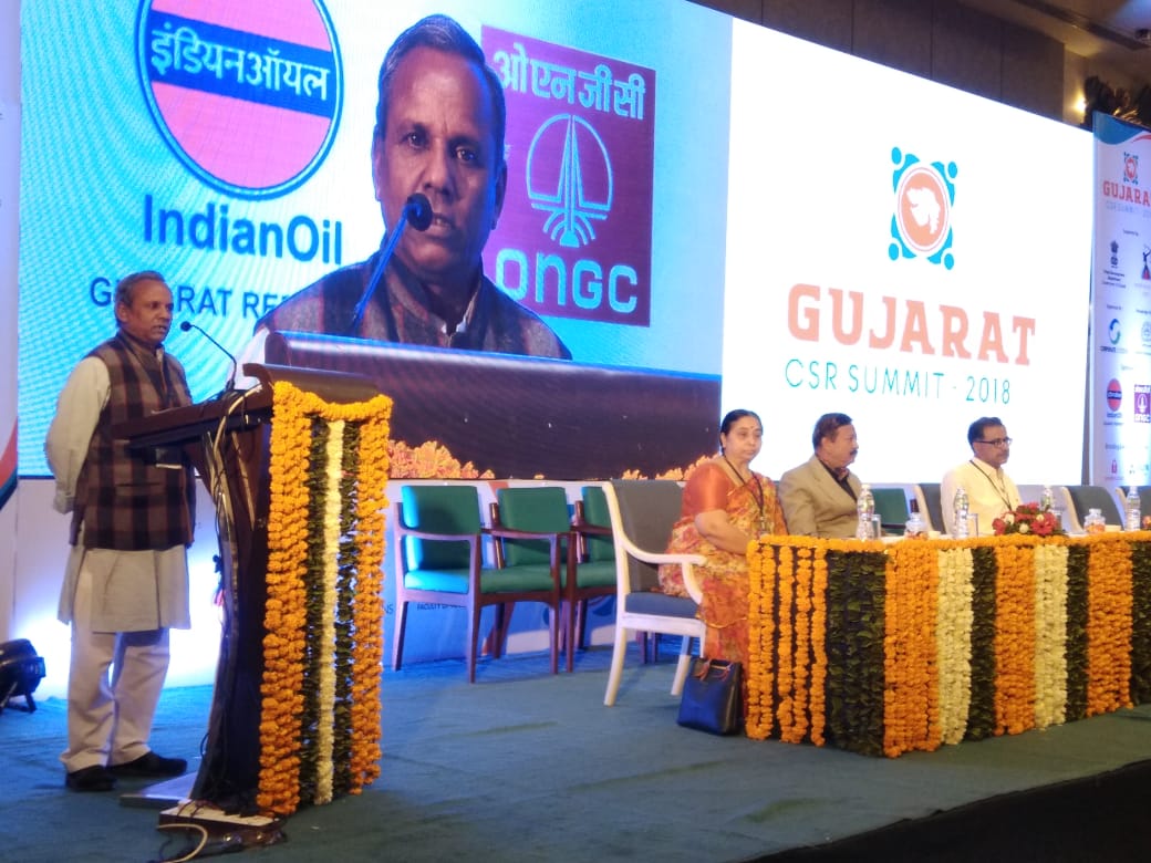 GopalKeshri's tweet photo. Sri Brij Mohan Mandal Ji representing #VanavasiKalyana #VanvasiKalyan in #CSRSummit2018 being held in Gujarat.
cc: @vanbandhudelhi @VanKalyanAshram https://t.co/TJBHgrLMUl