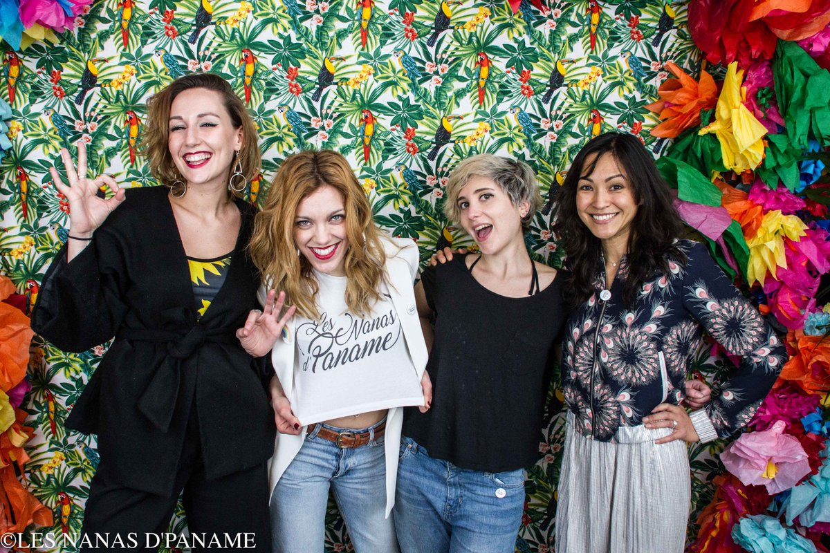 "On devient ce que l'on croit." <a href="/Oprah/">Oprah Winfrey</a> Winfrey

@marinedenicola , @anaisdelvaoff , Claude Combacau alias Catsasss et <a href="/CordeliaFlou/">Cordelia Flourens</a> posent devant l'objectif de <a href="/chloebonnard/">Chloé Bonnard</a> lors du Festival des Nanas 💜.
Décor : <a href="/GirlzPop_/">GIRLZPOP</a> X <a href="/Cultura/">Cultura</a> #mondialtissus