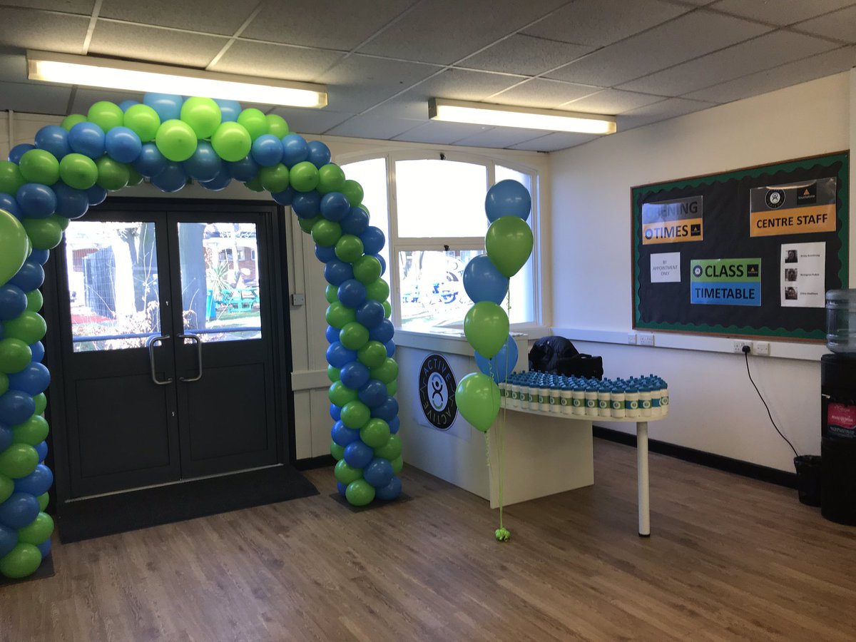 OakExtra's tweet image. Wellbeing centre is looking fab for its launch! Come and take a tour to see how it could help you improve your wellbeing 💪🏻