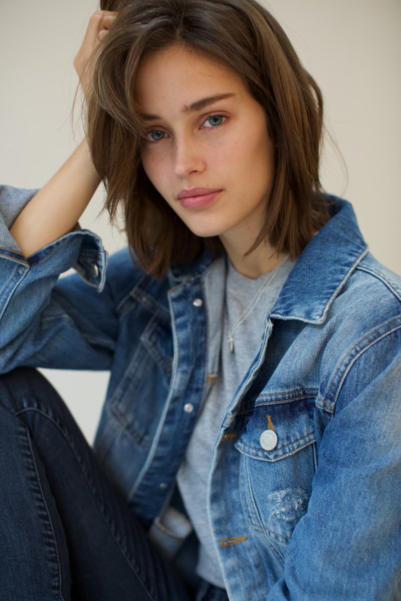 LeManagement_'s tweet photo. Beautiful Johanne Landbo stopped by for new polaroids 📸 📸  #LMgirls #lemanagement #model #johannelandbo https://t.co/sGXZRVoIlu