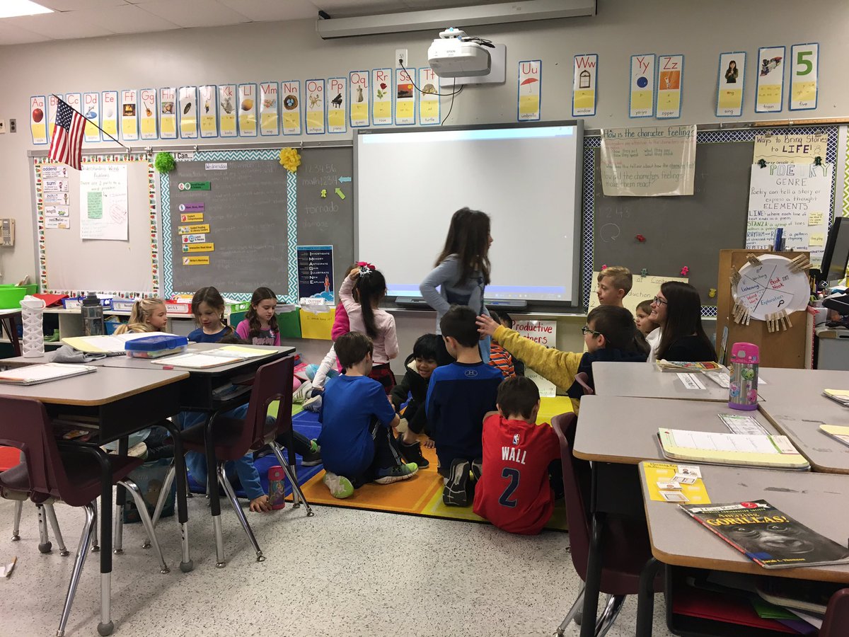 Klrains's tweet image. Sleuthing for Social Emotional Learning at Jones. Thank you for a wonderful visit! #SuperSupportive @JonesESAACPS @AacpSeril  @jrobinson6