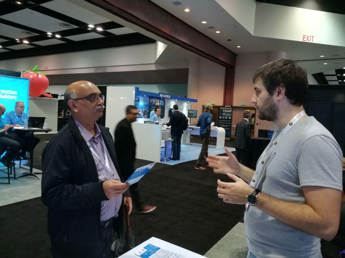 amomot86's tweet image. Captured by the team at the @Blockchain_Expo #BlockchainExpo #nomorepasswords