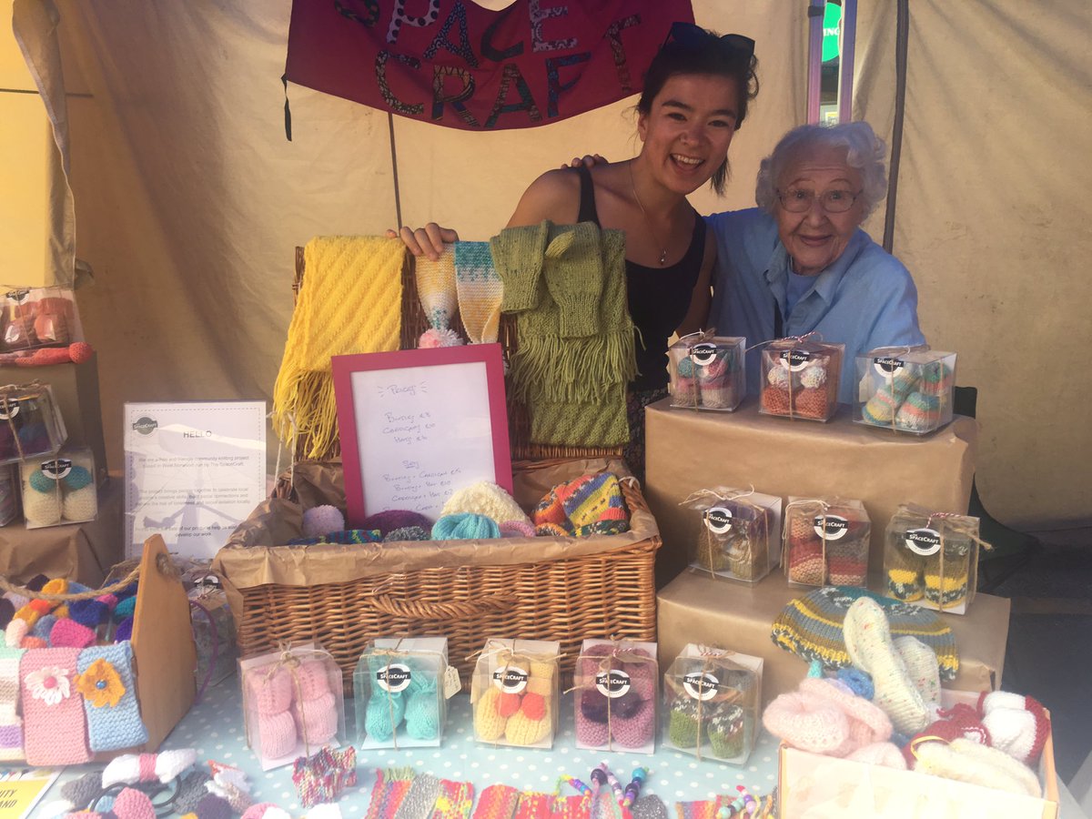 TheSpaceCraft1's tweet image. We've VERY excited to be at the @hernehillmarket xmas fair TOMORROW selling our range of #handknitted baby #Christmas gifts ~ booties, hats, cardis, blankets + more. All lovingly knitted with love by local volunteers @hernehillforum @ProjectSmithLam #celebrateskills #shoplocal 🎄