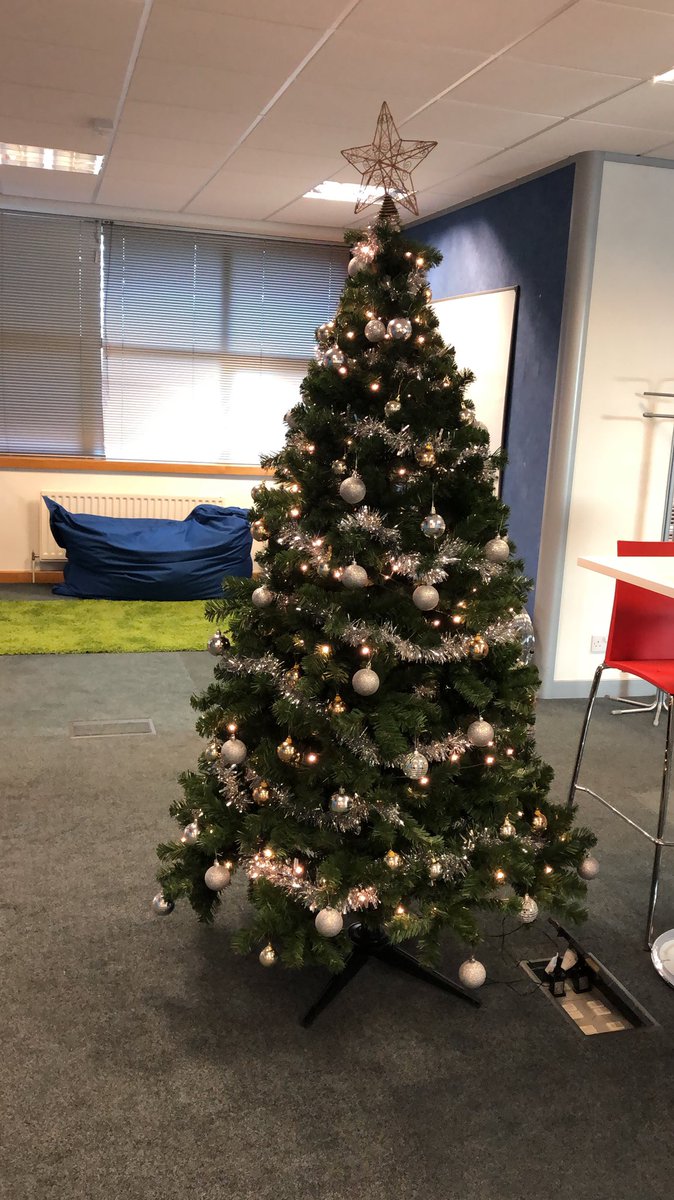 Officially feeling festive in the office 🎅🏼❄️⛄️  #christmasiscoming #countdown