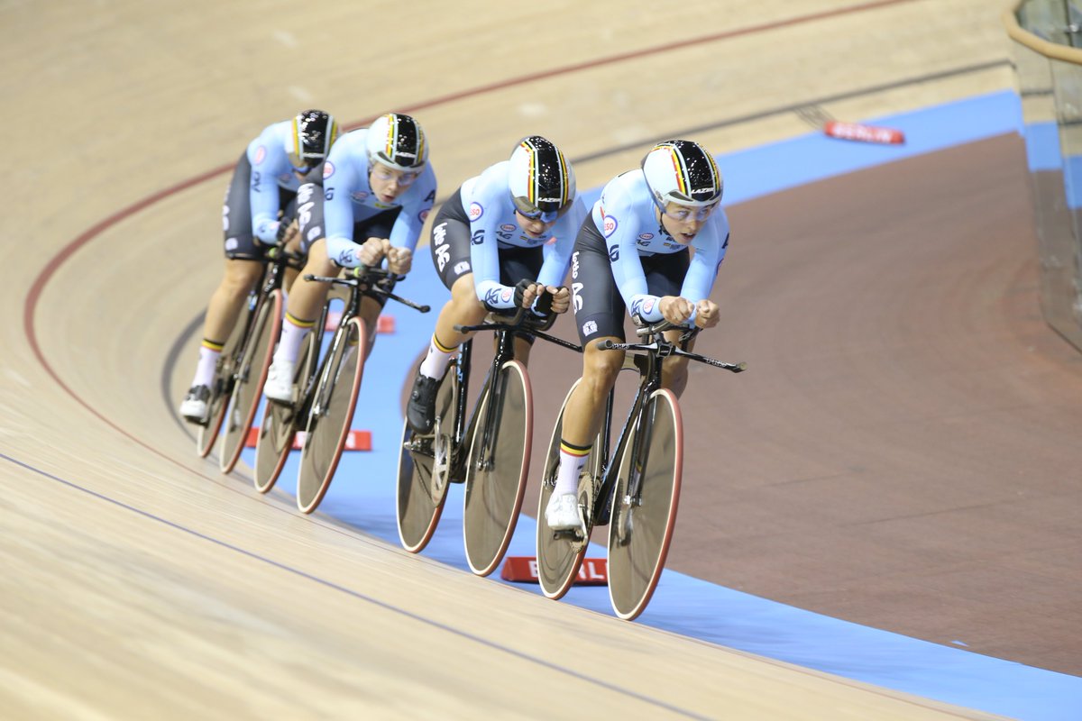 BELCyclingTeam's tweet photo. Close call but we just miss out of the top-8 in the Women's Team Pursuit qualifying at the @UCI_Track World Cup in Berlin 🇩🇪
We finished 9th in 4:31.782, only 0,3 sec behind 🇩🇪 
📷 Wim Hoste #TissotUCITrackWC #TWCBerlin https://t.co/rZGVdqJ77S