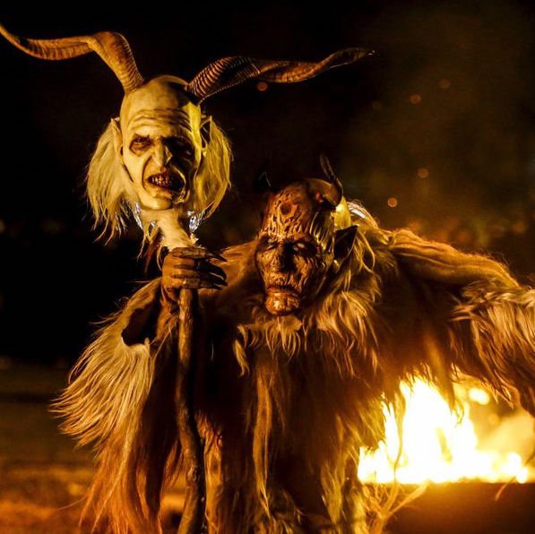 AEROPORTOTRS's tweet photo. Vola a #TriesteAirport e raggiungi #Tarvisio in #treno o in #bus per festeggiare San Nicolò con i #Krampus fino al 6 dicembre
Fly to #TriesteAirport and reach #Tarvisio by #train or by #bus for the St. Nicholas festivities with #Krampus until 6 December
#WelcometoFVG #FVGlive https://t.co/D79MuhBSsS