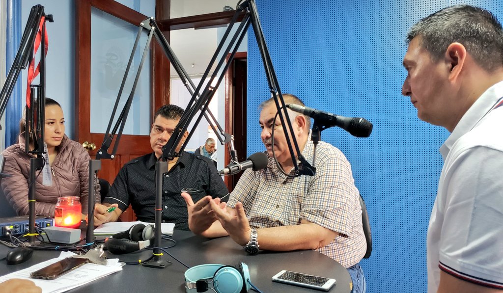 Antonio_Kubes's tweet photo. 📻#RadioMía 99.9FM - Informando a la ciudadanía acerca de la conformación del Bloque Andino Amazónico de Gobiernos Locales de Colombia, Perú y Ecuador (junto a los representantes de los Gobernadores de #Caquetá y #Putumayo -#Colombia)

#PrefecturaDePastaza
#ConstruyendoDesarrollo https://t.co/Uuvboluay6