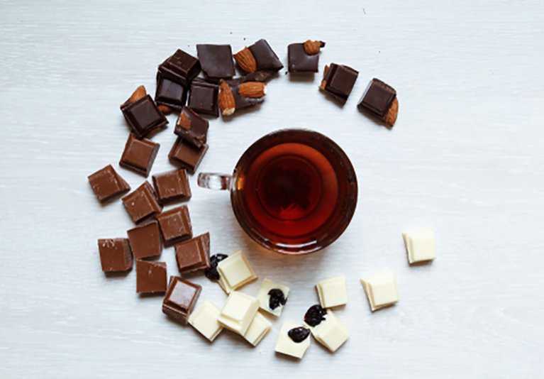 UITNODIGING: kom op 14 december langs voor een gezellige, lekkere en leerzame proeverij van thee en chocolade. De toegang is gratis, je kunt je via karin@santhee.nu aanmelden. im.nu/AiwoF5/ #thee #theesoorten theeproeverij #theeenchocolade #zerowaterfiltersysteem