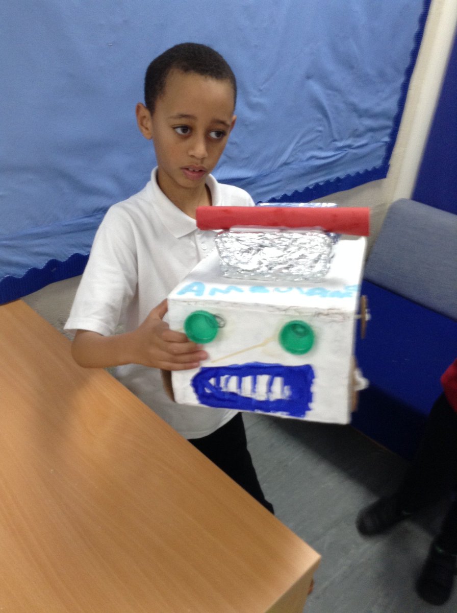 woodlarkautism's tweet photo. Making our vehicles #amberclass #junkmodelling #ambulance #bus https://t.co/POGebd1yr7