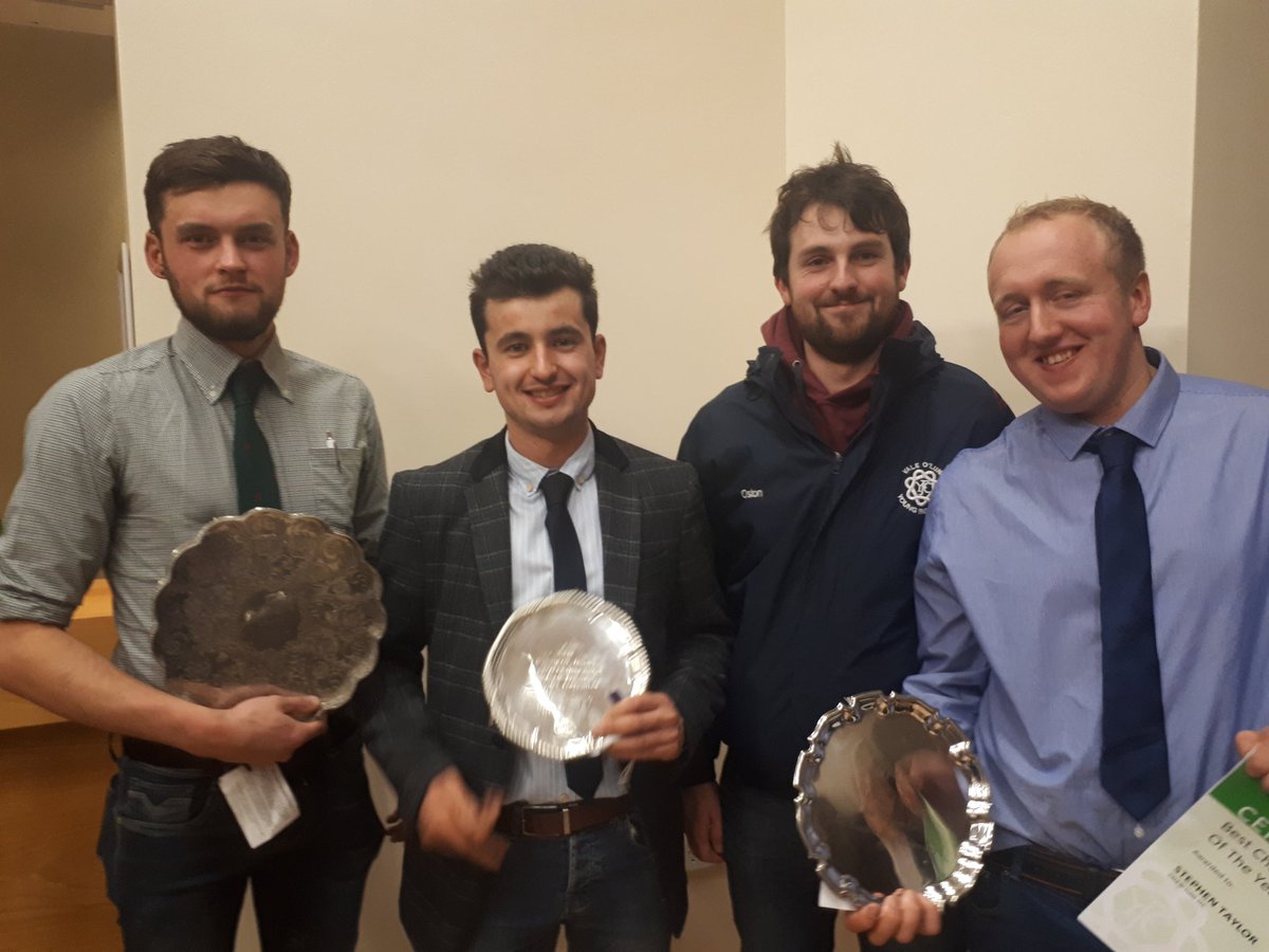 Team <a href="/ValeYFC/">Vale O Lune YFC</a> have done it again!🏆🏆 <a href="/SteveTaylor105/">Stephen Taylor</a> got chairman of the year, Ed won secretary of the year and to round the night off Vale won club of the year at last night's <a href="/LancashireYFC/">Lancashire YFC</a> AGM
Well done to all of Vale members for making this last year such a success!
#trueyfc