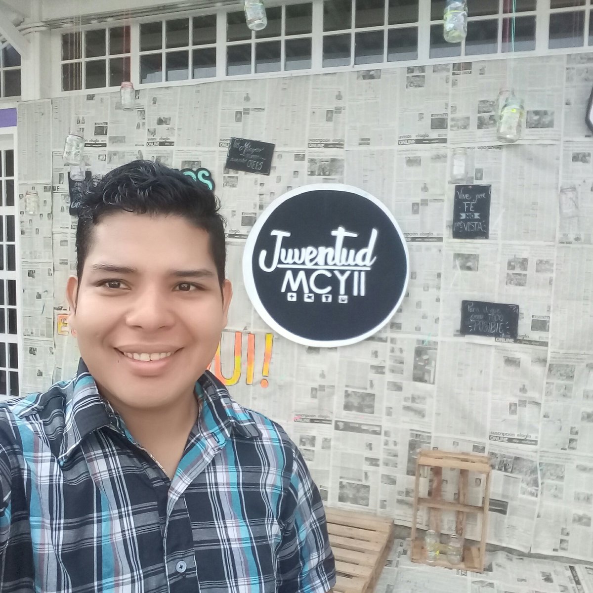 HeberLRodriguez's tweet photo. #NuevaFotoDePerfil
Iglesia Cuadrangular Maracay II
Congreso de Jovenes
#TRASTORNADORES
#CristoEsVida https://t.co/pZ8hsQK4re