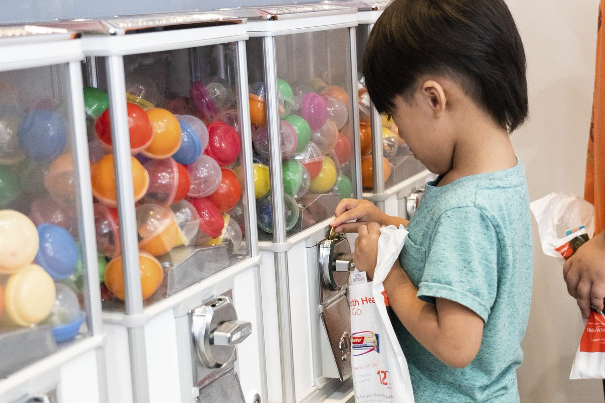 We feel satisfied whenever we see a happy smile on our pediatric patients after the treatment. We even make sure that they are leaving our dental office in an exuberant mood by allowing them to pick up a small toy from our goodie area. 
#smile #smileavenue #dentalcare