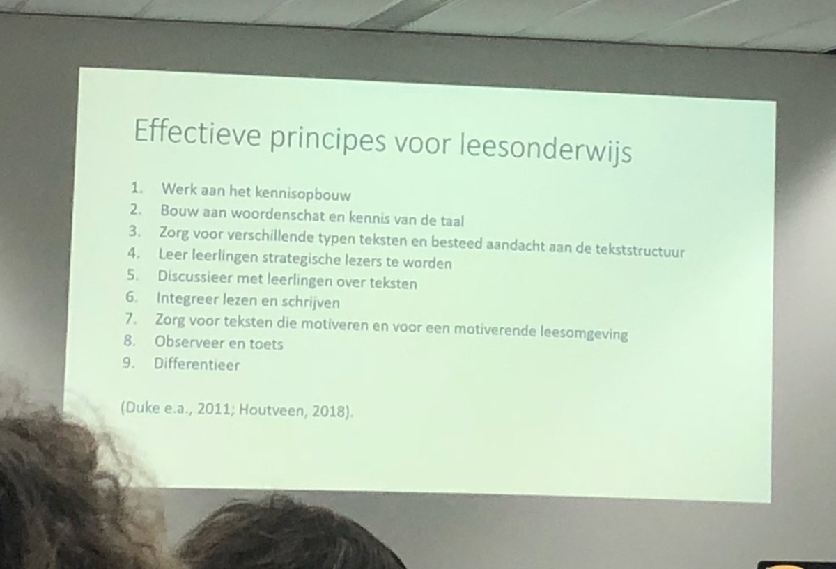 HermanFranss55's tweet image. Gisteren sprak #ThoniHoutveen bij de raadpleging voor de peling van lezen door @onderwijsinsp in 2020 over haar review.
Wat zijn effectieve principes bij begrijpend lezen? Ze kijkt samen  met #Roel van Steensel gelukkig ook naar leesmotivatie. @stichtinglezen