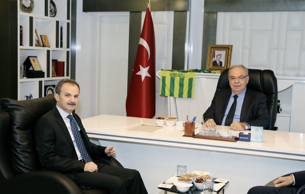 AdiyamanBelTR's tweet photo. AK Parti Adıyaman Belediye Başkan Adayı Yar. Doç. Dr. Süleyman KILINÇ ve İl Baş. Mehmet DAĞTEKİN, Başkanımız F.Hüsrev KUTLU'yu Makamında Ziyaret Ettiler. https://t.co/UTTWCQy00f
