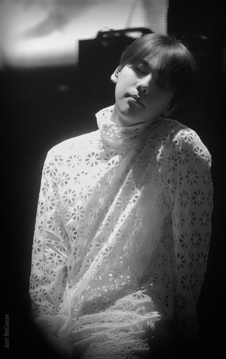 JustBecause_95's tweet image. 181124 위너 홍콩콘서트
▶For InCir.
#EVERYWHERETOURINHK
#WINNER #위너 #송민호 #MINO 
#SongMinHo #SEUNGHOON #HOONY #이승훈 #승훈 #LEESEUNGHOON 
#강승윤 #승윤 #seungyoon
#김진우 #JINU #진우