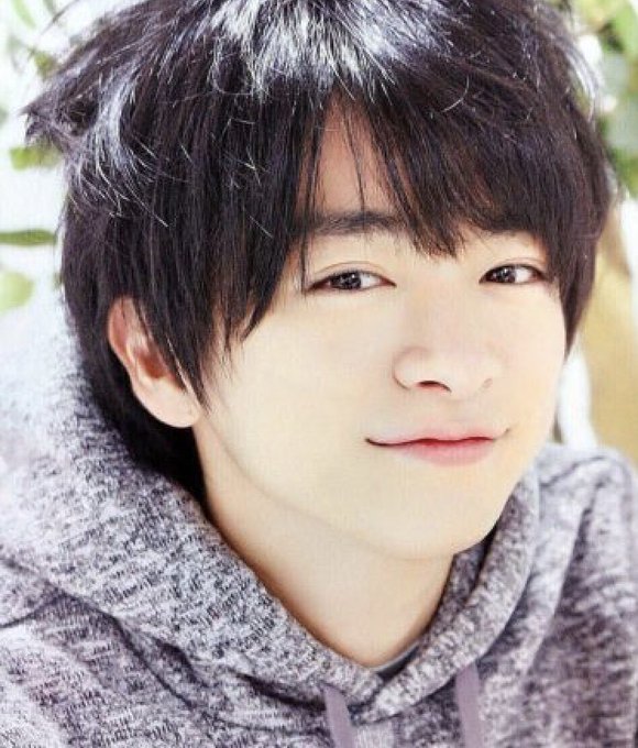 Hey Say Jump知念侑李は山田涼介と熱愛 Hey Say Jumpの事が好きすぎて メンバーとの食事会では号泣 プロフィール徹底紹介 ジャニラブ