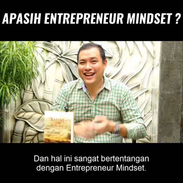 ChandraPNegara's tweet photo. 350 tahun lamanya kita dijajah Belanda, banyak yang ditinggalkan warisannya, salah satunya? Mindset! Yaitu mindset bekerja kepada pemerintah ( kolonialisme). Itulah sebabnya orang tuamu selalu menekankan kamu bekerja menjadi karyawan/ PNS atau sekarang A… https://t.co/nDs2dWIaGv https://t.co/p2HyrgCkOa