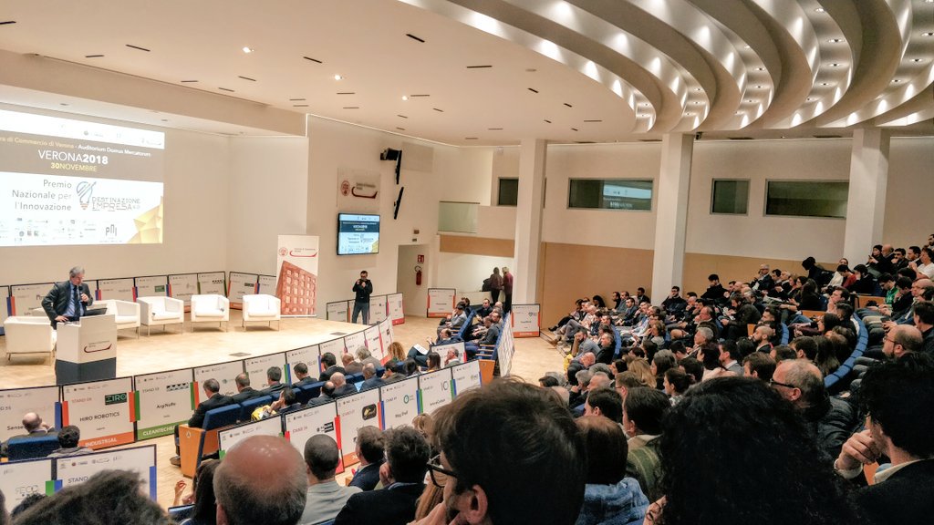 PoliHub's tweet photo. #PNI2018 @PNICube È arrivato l'evento finale del Premio Nazionale per l'Innovazione 2018! Sono 59 le idee delle università italiane in gara che sono arrivate da oltre 15 #startcup regionali. Apre i lavori della giornata @CamComVerona. In bocca al lupo a tutti i team! https://t.co/fuyVTnB0gG